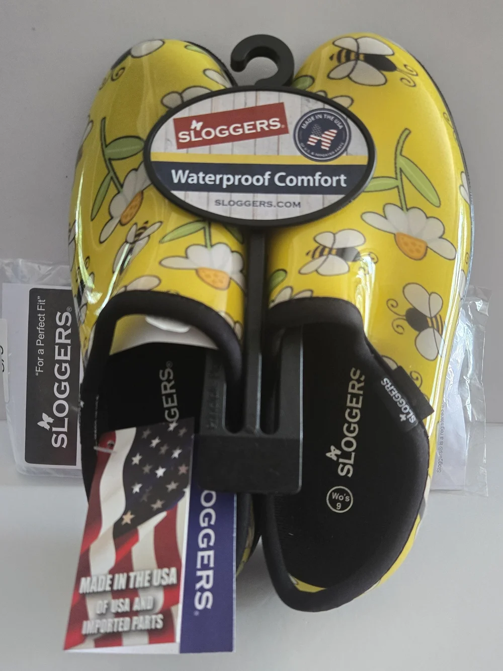 Sloggers Women's Rain & Garden Shoes Slip-On Yellow  Bumble B Print Sz 9 NWT